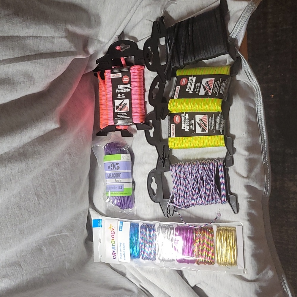 Paracord bundle